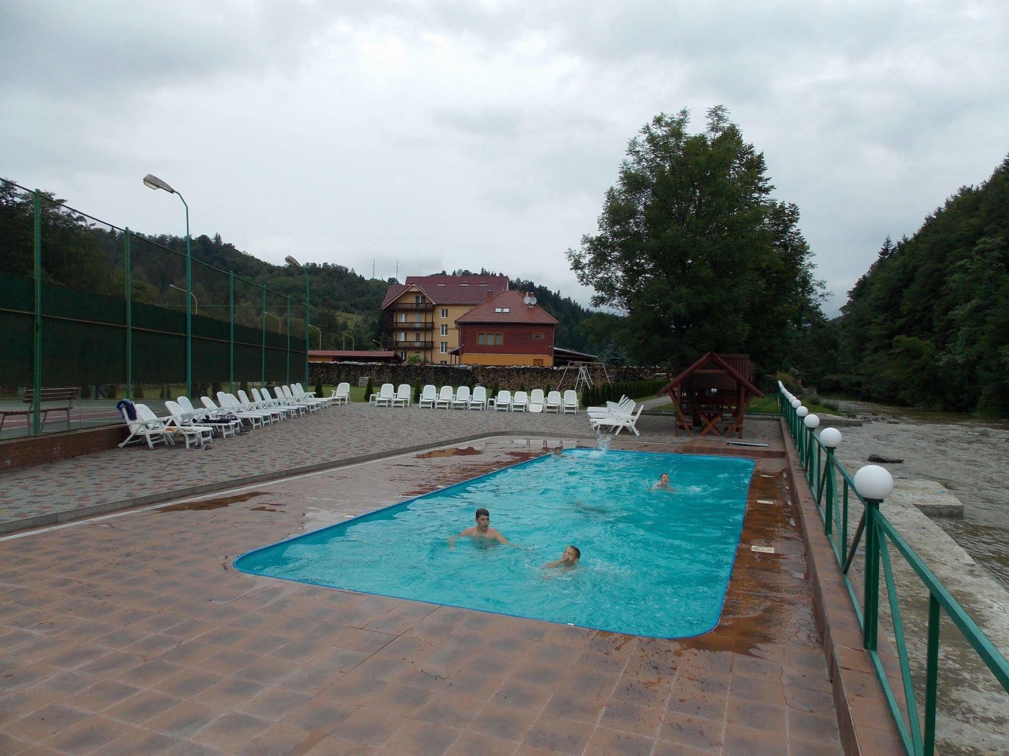 Hotel Extreme Żdenijewo Zewnętrze zdjęcie